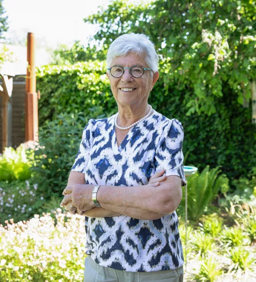 Lees de ervaring van Jet van der Steen over haar staaroperatie bij de Helene Schweitzer kliniek.